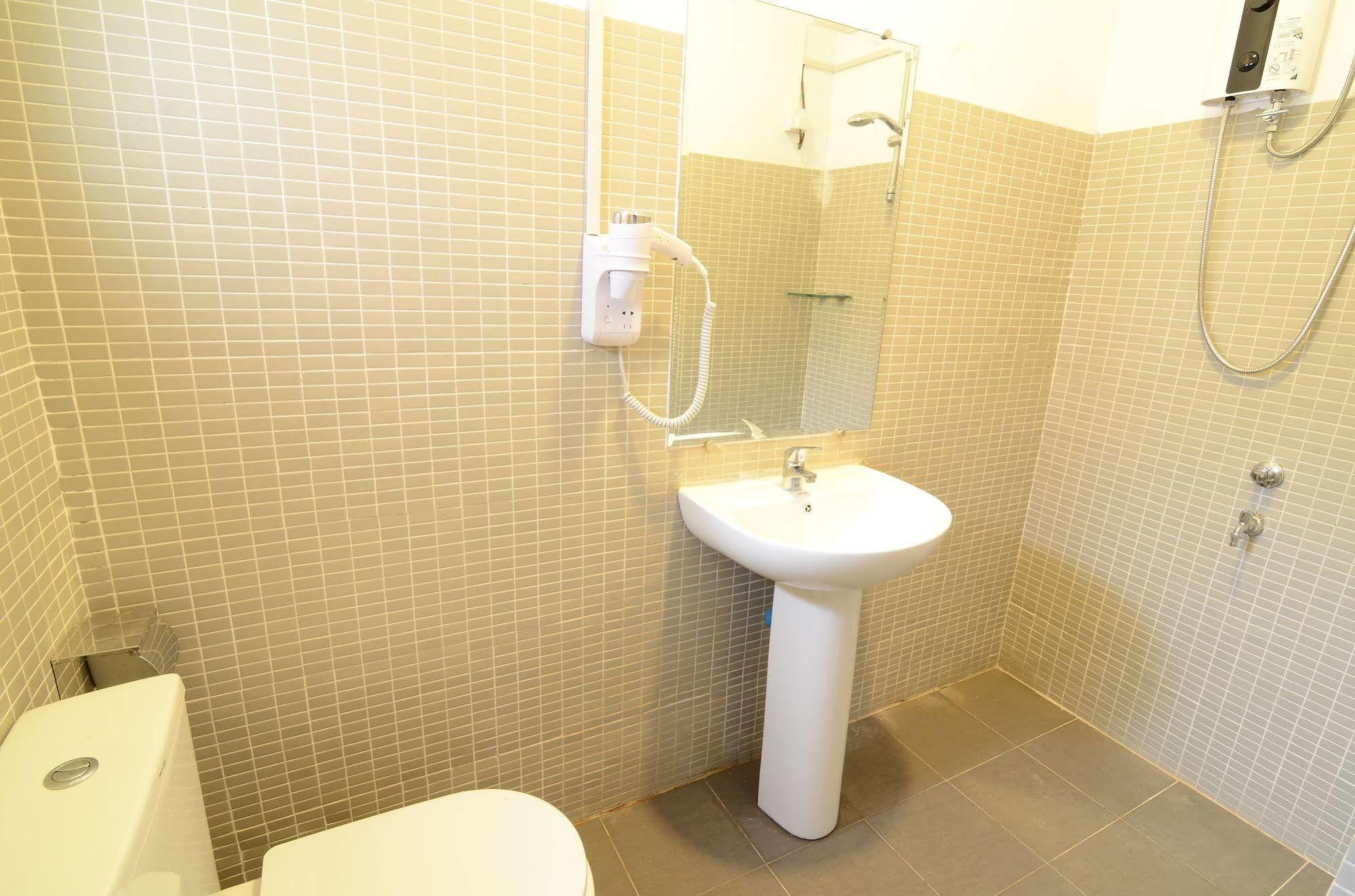 Vista Residence ヤンゴン エクステリア 写真